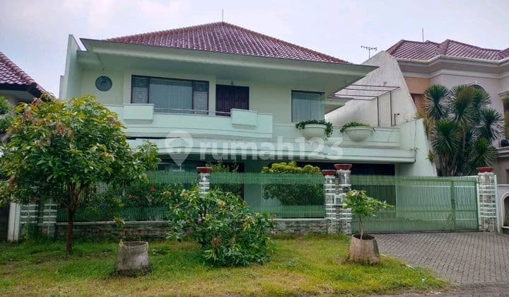 Rumah Bagus Di Jalan Kembar
