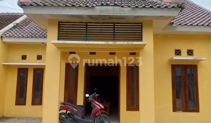 Dijual Rumah di Bayangkara Residance Jeponblora