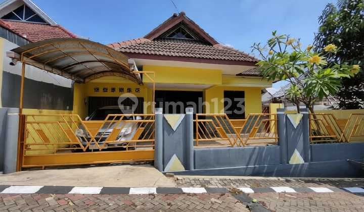 Rumah Semi Villa di Daerah Ngaliyan -Ph