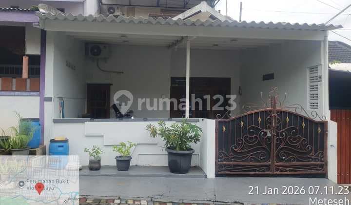 Rumah 2 Lantai Spesifikasi Istimewa di Meteseh - Ph