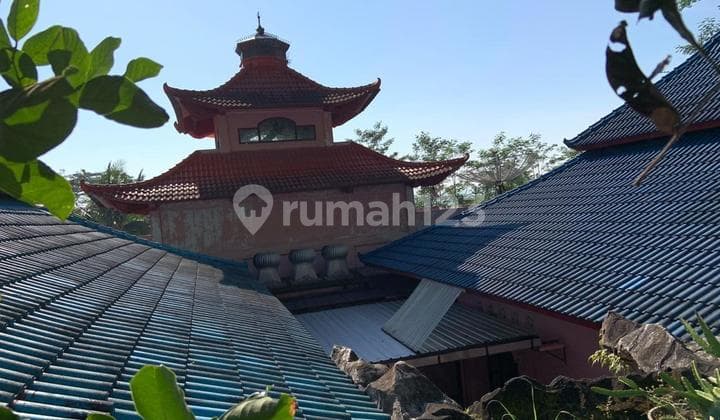 Rumah Cantik dengan Sentuhan Etnik di Daerah Pegunungan