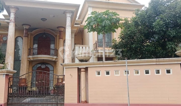Rumah Megah 2 Lantai Siap Huni di Pamularsih - di