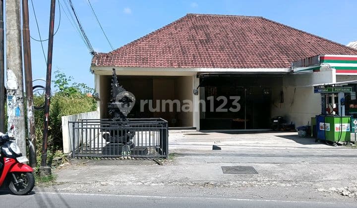 5x9 Shop on Jl. Padang Linjong, Canggu - Near Echo Beach