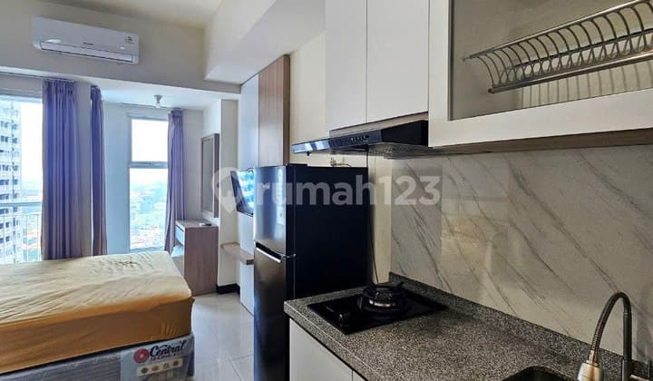 Apartment Amor, Pakuwon City Mall SIAP HUNI, FULLY FURNISHED