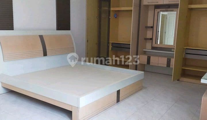 Rumah 2 Lantai Siap Huni . Dharmahusada Mas Surabaya