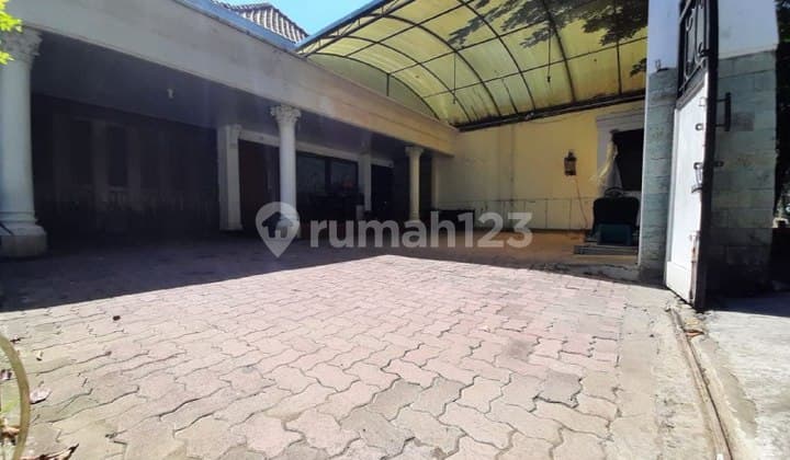 RUMAH BESAR & STRATEGIS BANGUNAN LANGKAH