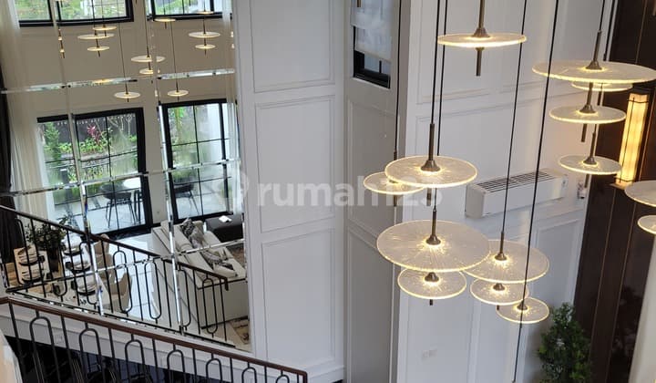 Rumah 3 Lantai Di Sentul City Bogor