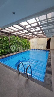 For Rent Nice House With Swimming Pool In Kemang