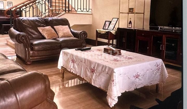 Rumah Asri Siap Huni di Menteng Wilayah Strategis