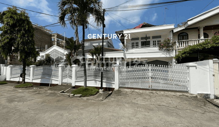 Spacious 2-Story House in Kelapa Gading Permai