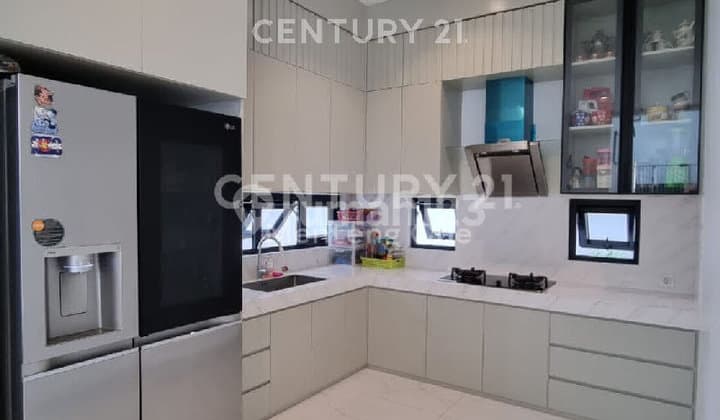 2-Story House on Jl Pangkalan Asem, Central Jakarta