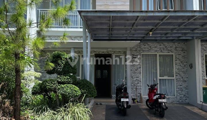 For Sale 2½ Story House in Jakarta Garden City