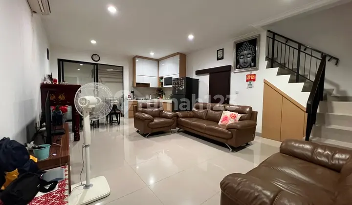 Dijual Rumah 6X15 Pik2 Semi Furnish