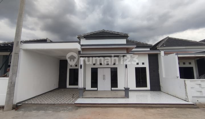 Rumah Minimalis Modern Di Bojongsoang Bandung#86