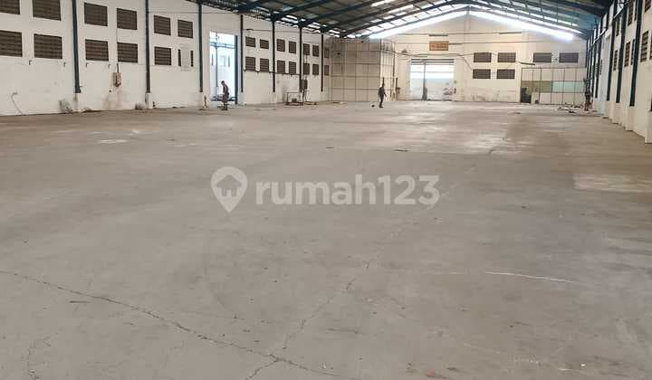 Disewakan Gudang Murah Siap Pakai di Mranggen Semarang