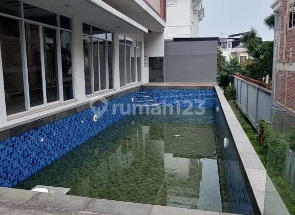 For Sale Fully Renovated House Hook PIK 1