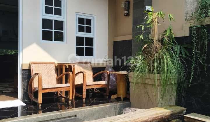 Rumah Cantik di Sariwangi