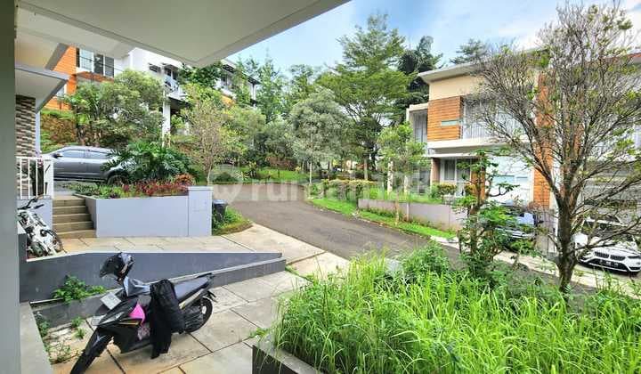 Disewakan Rumah Mewah Moderen Citra Green Dago Bandung