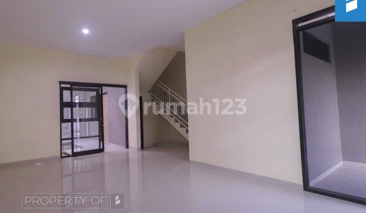 For Rent 2-Story House in Premium Area Buah Batu Bandung