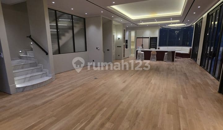 Rumah Area Senopati, View Scbd, Jakarta Selatan