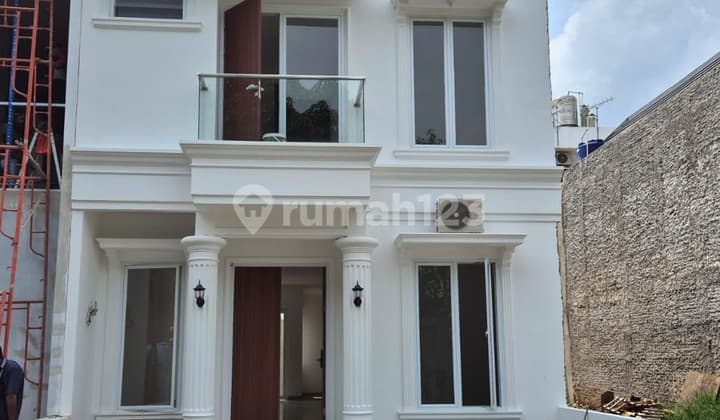 Rumah di Pejaten, Al-Hidayah Residence, Jakarta Selatan