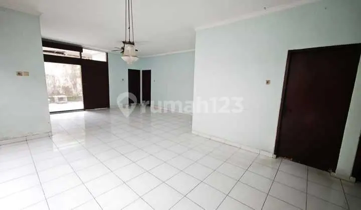 Rumah Model Lama 1 Lantai di Bangka Mampang Prapatan