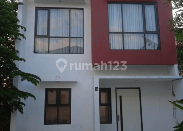 Rumah Lelang Minimalis 2 Lantai di Cipamokolan Bandung