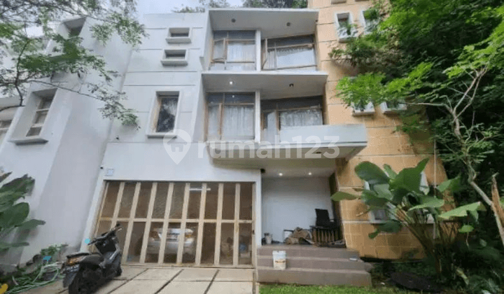 Rumah Lelang Minimalis Modern Dekat Dago Lembang