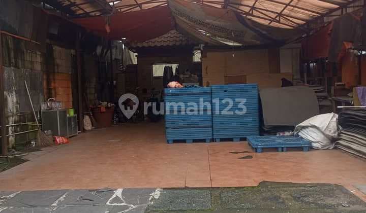 Bangunan Hitung Tanah di Cipete, Jakarta Selatan - Cocok jadi Kos