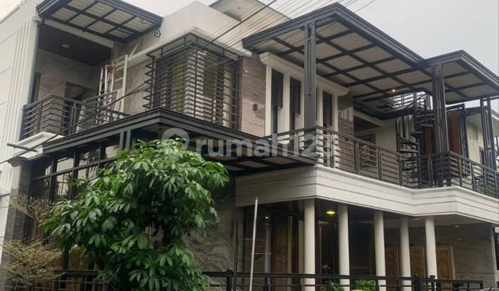 Dijual Rumah Dekat Pusat Kota di Gadang Sukun Malang