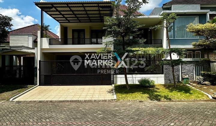 Villa House with Bonus Furniture at the Grand Araya Malang Golf Park