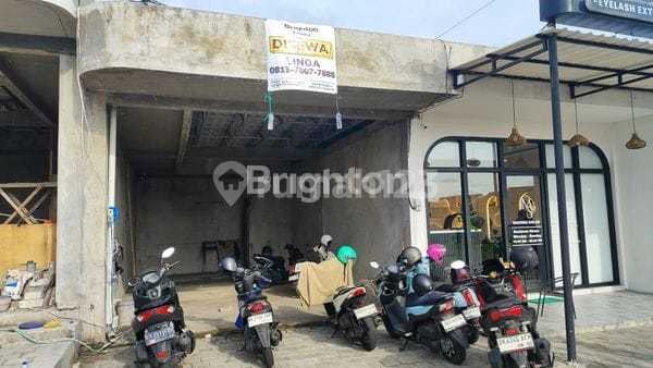 Shop for Rent in Seseh