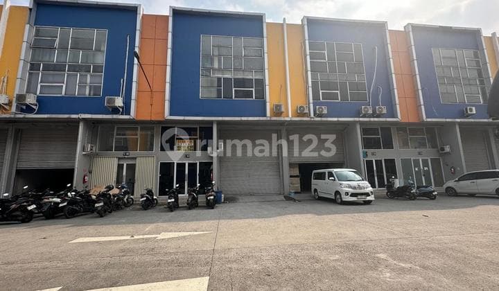 Dijual Gudang 3In1 Duta Indah Iconic 9 X 27, Tangerang