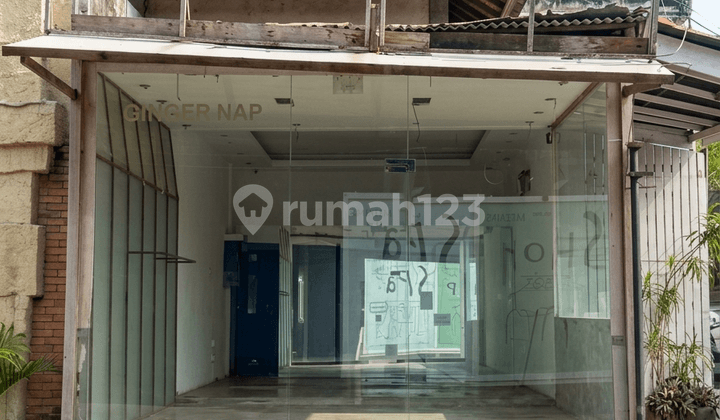 Strategic Shop for Rent on Jl Pantai Batu Mejan, Canggu, Bali