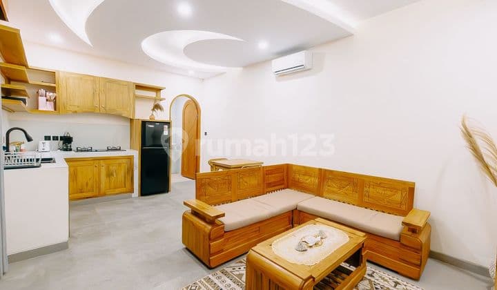 Sewa Villa Canggu 2 KT Murah Minimalis di Jl Uma Dwi Fully Furnished
