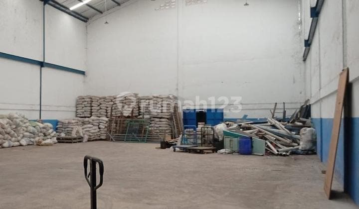 Gudang Pantai Indah Dadap Gudang di Dadap