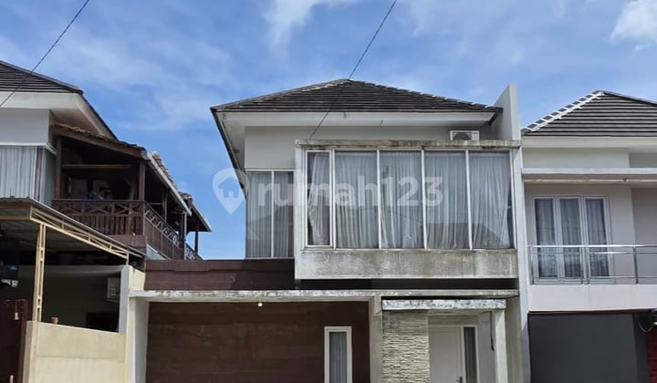 Rumah 2 Lantai Dijual Siap Huni Ngaliyan
