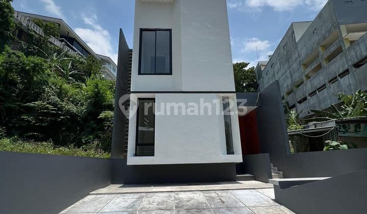 Rumah 2lantai Di Gajah Mungkur Semarang Dgn Model Minimalis