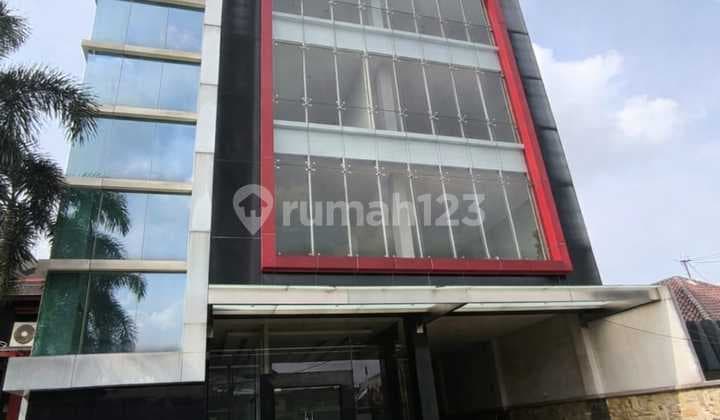 Jual Gedung Perkantoran Mewah Otista Jakarta Timur