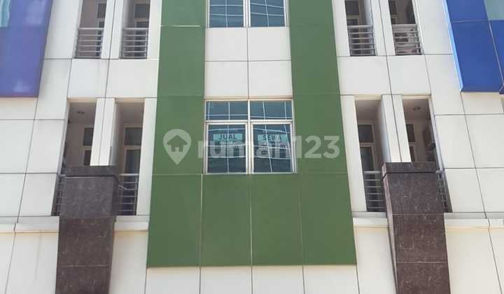 For sale: Kirana Boutique shop house in Kelapa Gading with HGB (Right to Build)