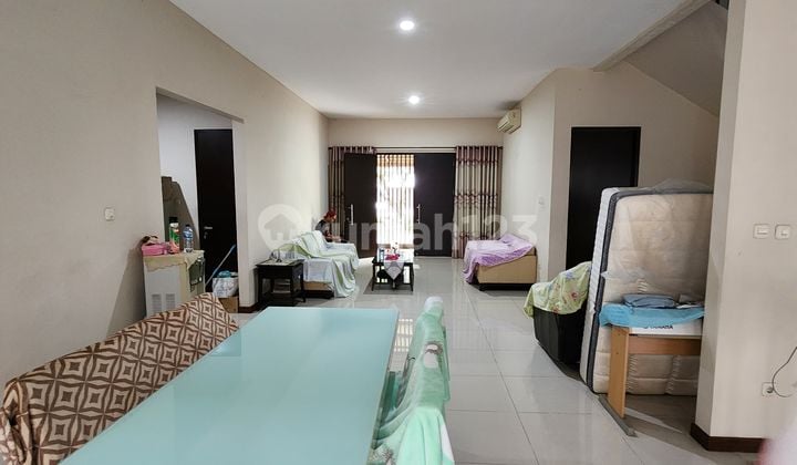 Disewakan/Dijual Rumah Mewah Rapi Siap Huni di Cluster Asia Tropis