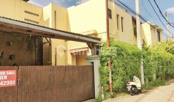 Villa Mewah 5 Kamar Tidur Di Kuta Utara - Lokasi Strategis Dekat Canggu & Pantai Berawa - Bali