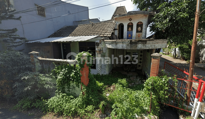 Rumah Sudut dengan Potensi Besar, Akses Jalan Mudah Lokasi Bekasi Kota