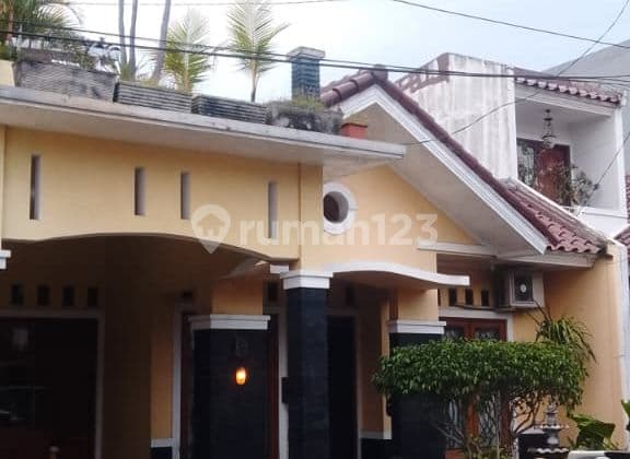 Harus Terjual Rumah 2 Lantai Lokasi Strategis di Jatiasih Bekasi
