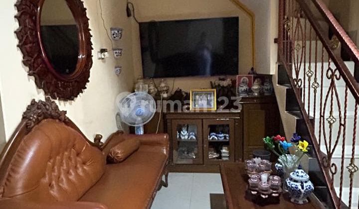 Rumah Cantik 3 Lantai, L LT : 60 M2 Bumi Anggrek Bekasi