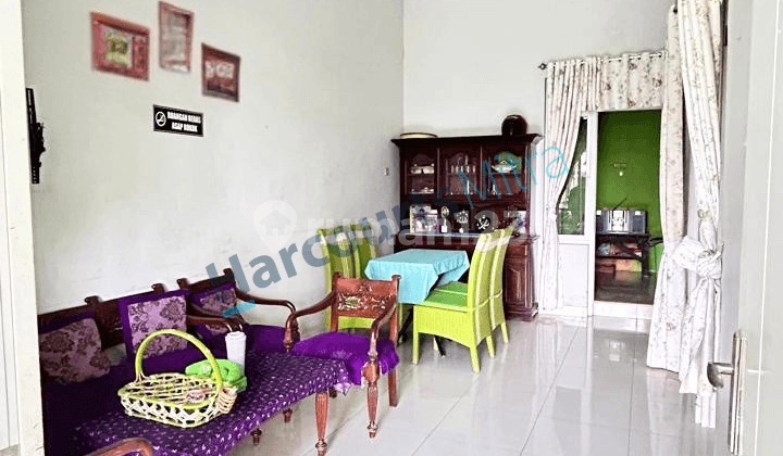 Rumah Mewah Area Komersil LT : 78 M2 Villa Mutiara Gading 2