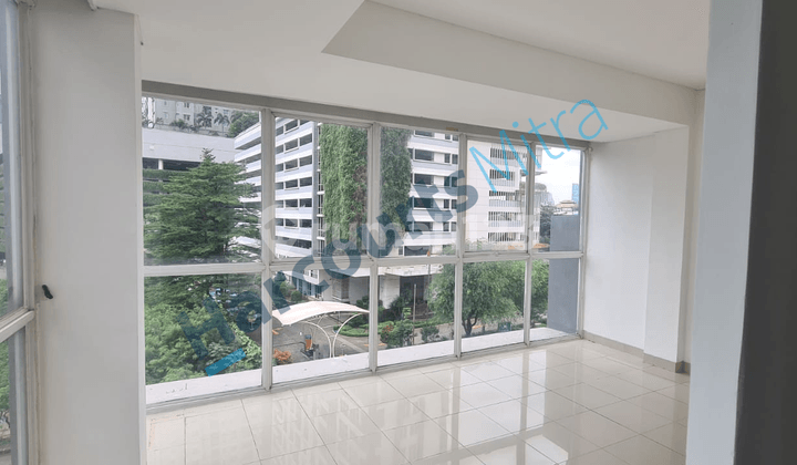 Ruko Hook Strategis 4,5 LT Inc Lift, Thamrin City Office Park