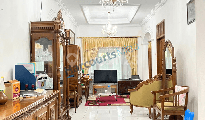 Jual Rumah Murah Terawat Dekat Jalan Raya dan Bebas Banjir di Duren Sawit