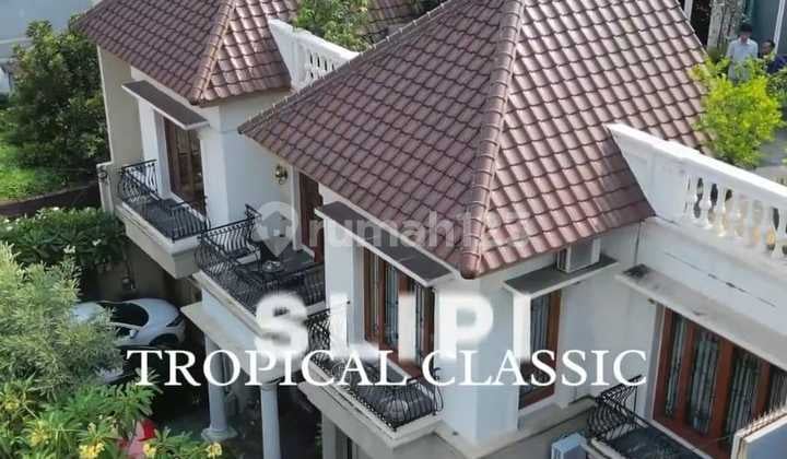 Rumah Klasik Tropis Area Slipi Jakarta Barat