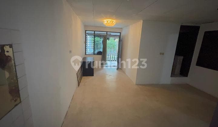 Rumah Bisa Untuk Penyimpanan Atau Tinggal